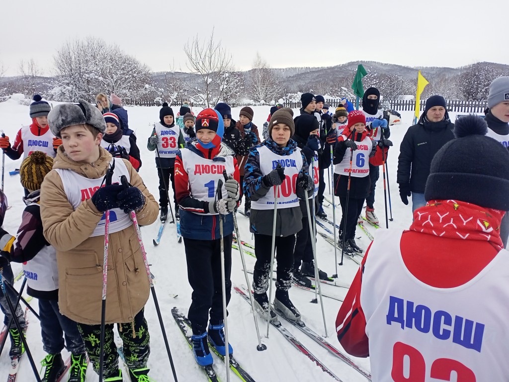 Районные соревнование по "Лыжным гонкам" 1