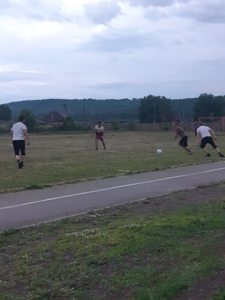 Соревнование по футболу среди села Березовского посвященному "Дню молодежи" 4