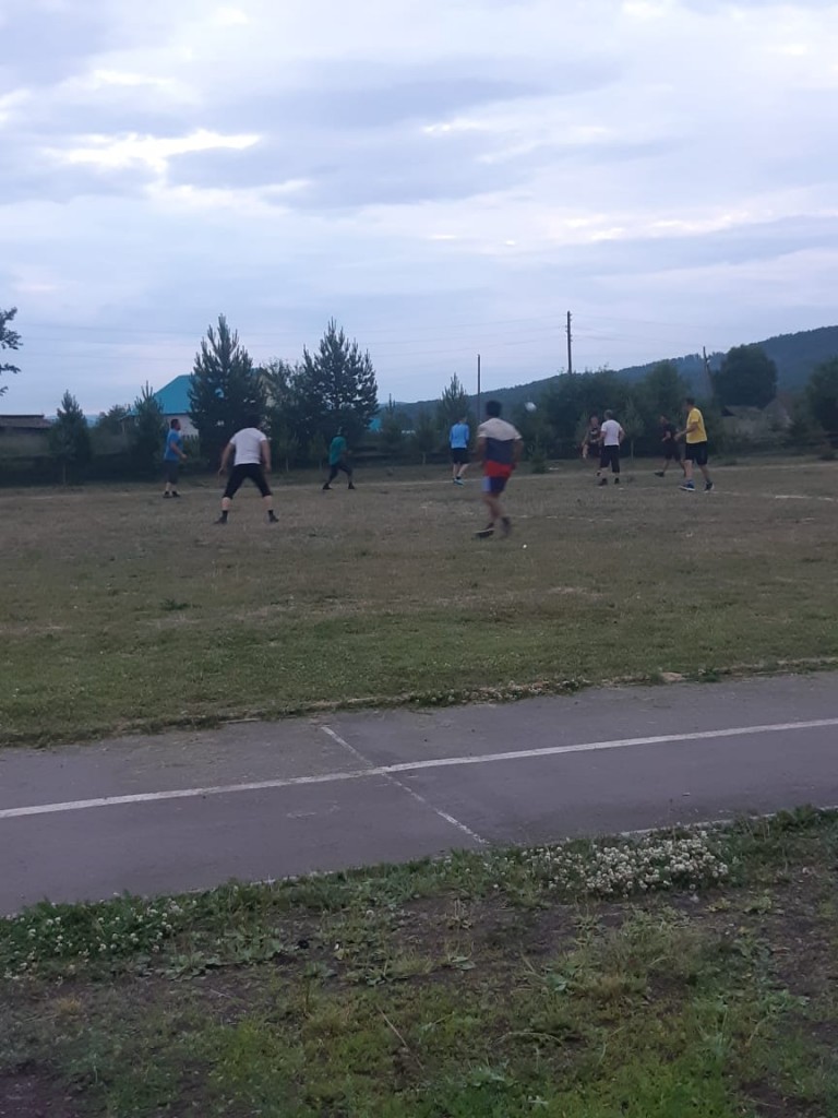 Соревнование по футболу среди села Березовского посвященному "Дню молодежи" 3